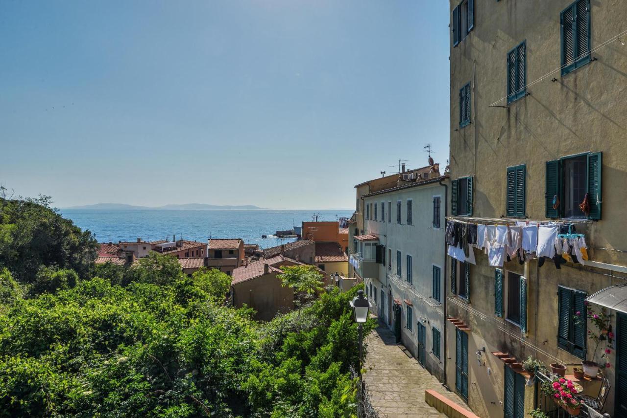 Casa Vacanze Iose Rio Marina Eksteriør billede